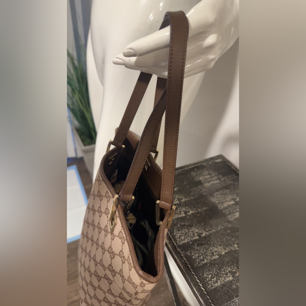 Authentic Gucci Eclipse GG Monogram Tote Bag Exce… - image 6